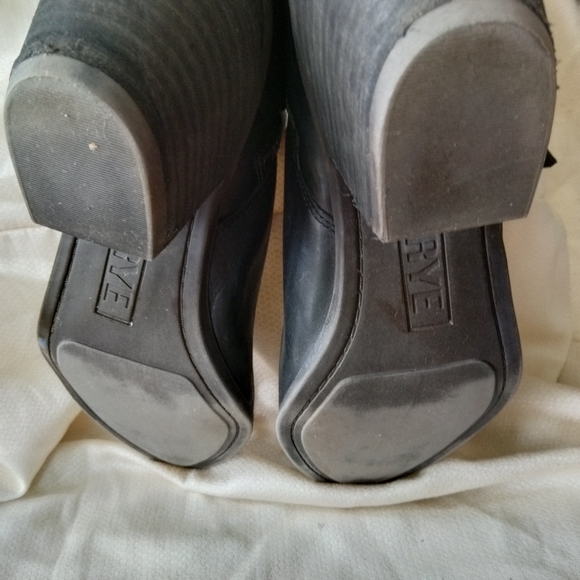 Frye women's double zipper ankle BROWN leather business casual short booties - Picture 8 of 10